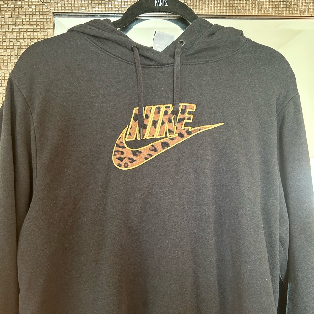 Nike Women’s Hoodie